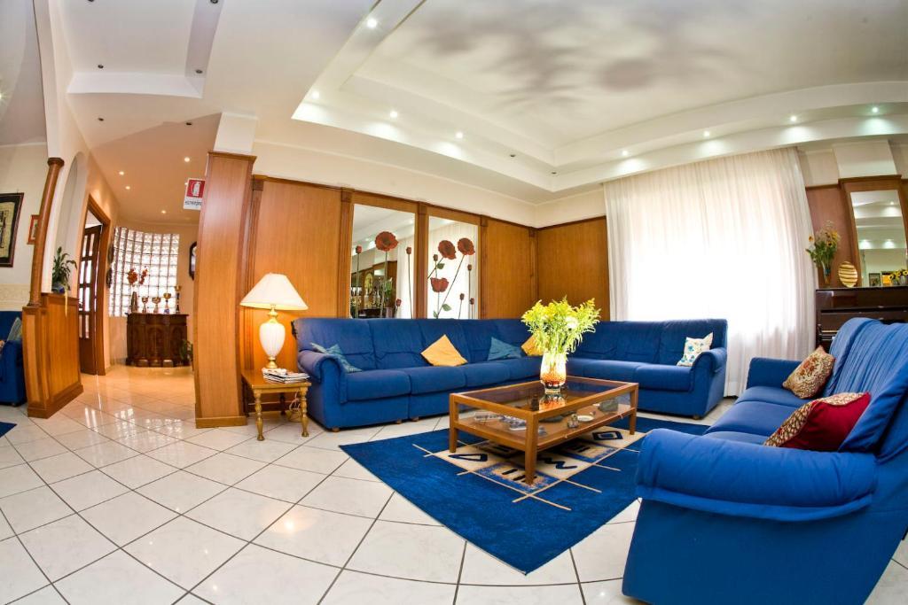 Hotel Verdi 퓨기 외부 사진
